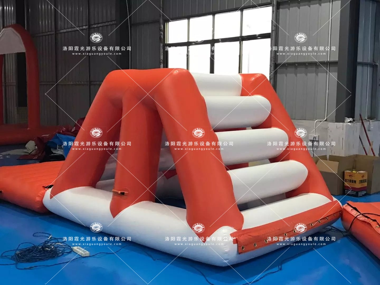遂溪水上闯关设施